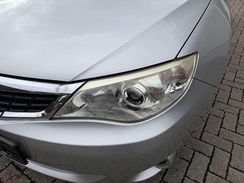 Gebraucht Subaru Impreza Comfort 107 PS (78 kW) 2008 Spark silver (m) Kleinwagen