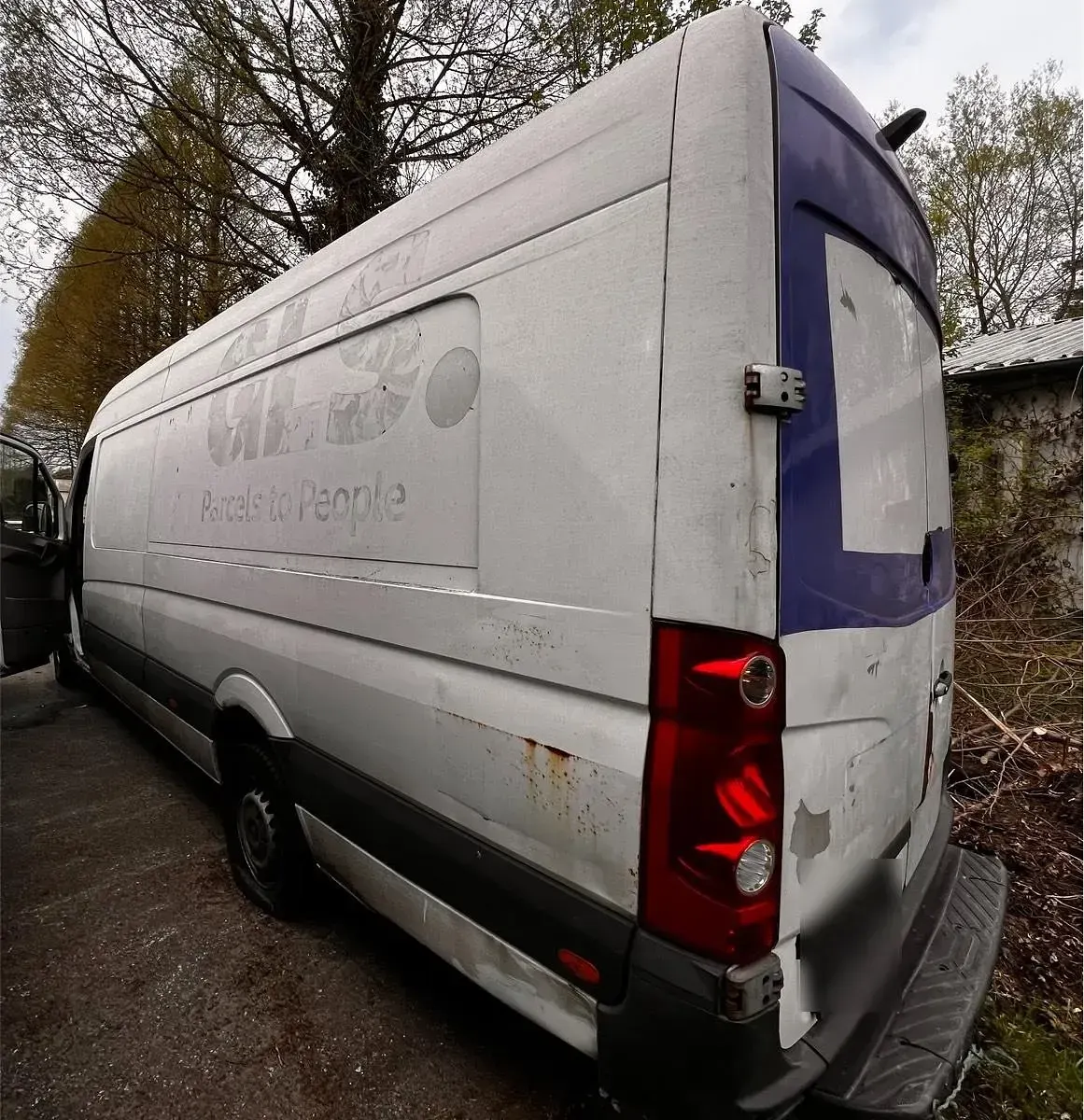 Second-hand VW Crafter 109 CP (80 kW) 2013 Alb Van