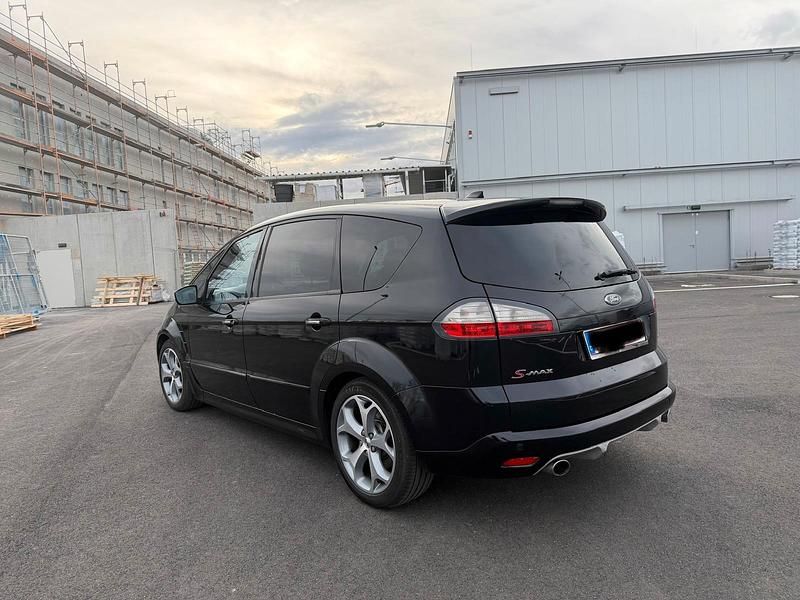 Gebraucht Ford S-MAX ST-Line 175 PS (128 kW) 2010 Schwarz Van / Kleinbus