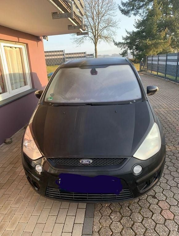 Gebraucht Ford S-MAX Titanium 140 PS (102 kW) 2009 Schwarz Van / Kleinbus