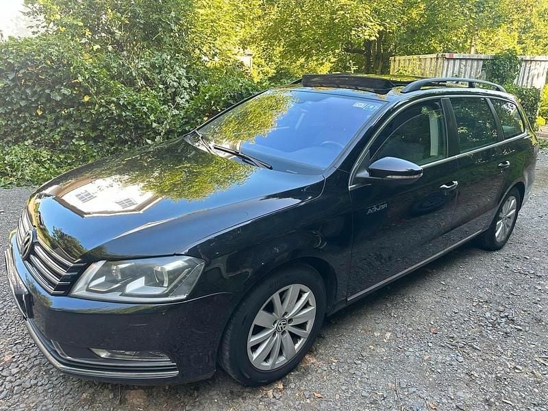 Gebraucht VW Passat 177 PS (130 kW) 2013 Schwarz Kombi