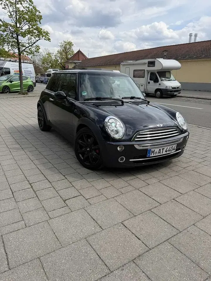 Usata Mini Cooper 116 CV (85 kW) 2004 Nero Utilitaria