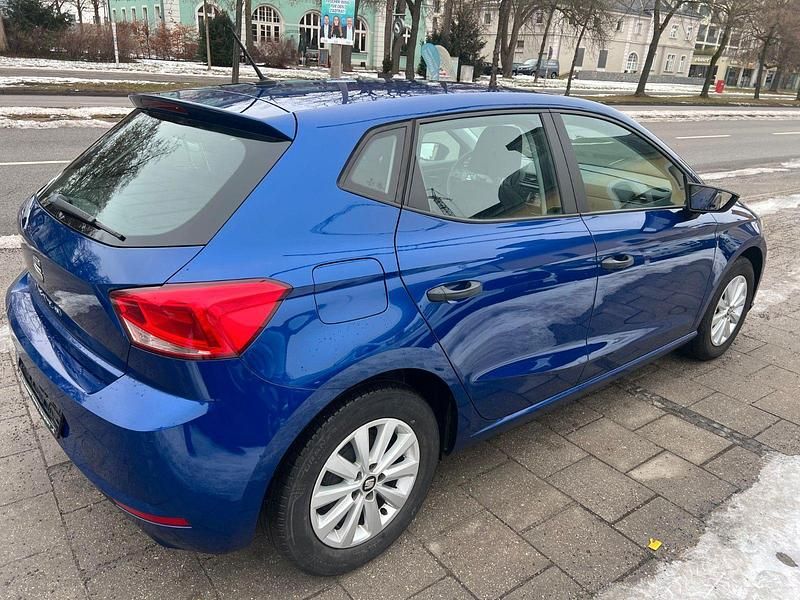 Gebraucht Seat Ibiza Reference 95 PS (69 kW) 2017 Blau Kleinwagen