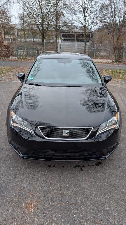Gebraucht Seat Leon Reference 110 PS (80 kW) 2015 Schwarz Limousine