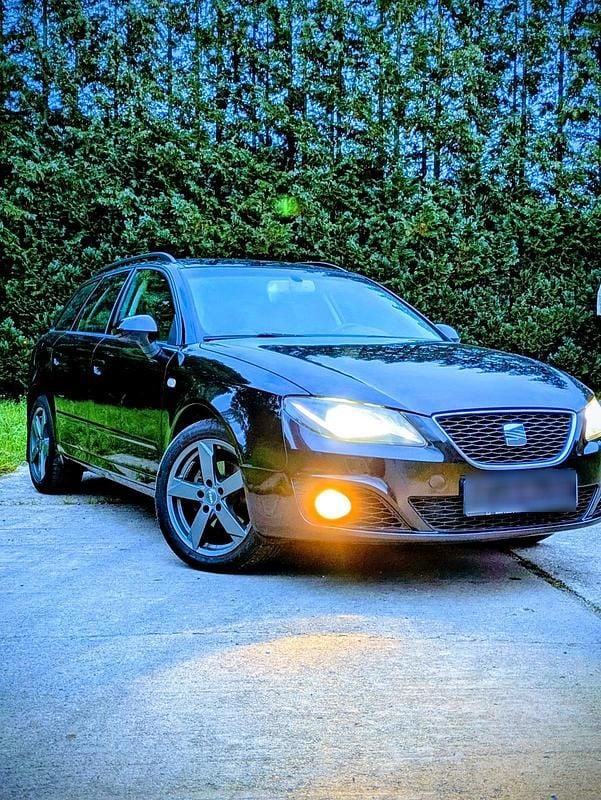 Schwarz Gebraucht 2013 Seat Exeo Kombi | 4.800 € (Fairer Preis) - Bild 1/4