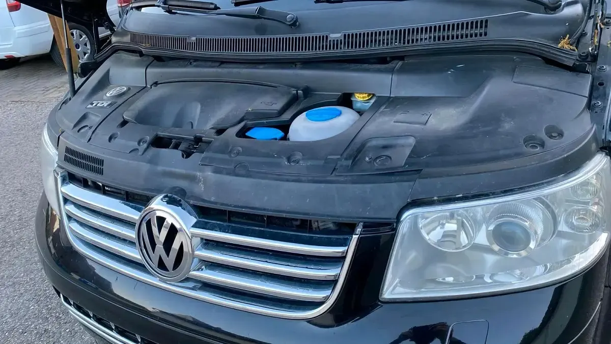 Gebraucht VW Multivan 174 PS (127 kW) 2004 Schwarz Van / Kleinbus