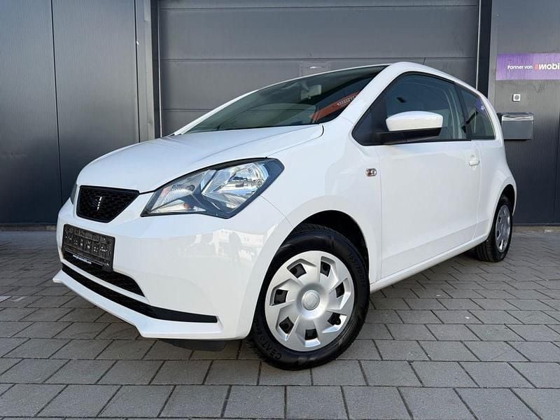 Weiß Gebraucht 2012 Seat Mii Style Kleinwagen | 2.990 € (Guter Preis) - Bild 1/4
