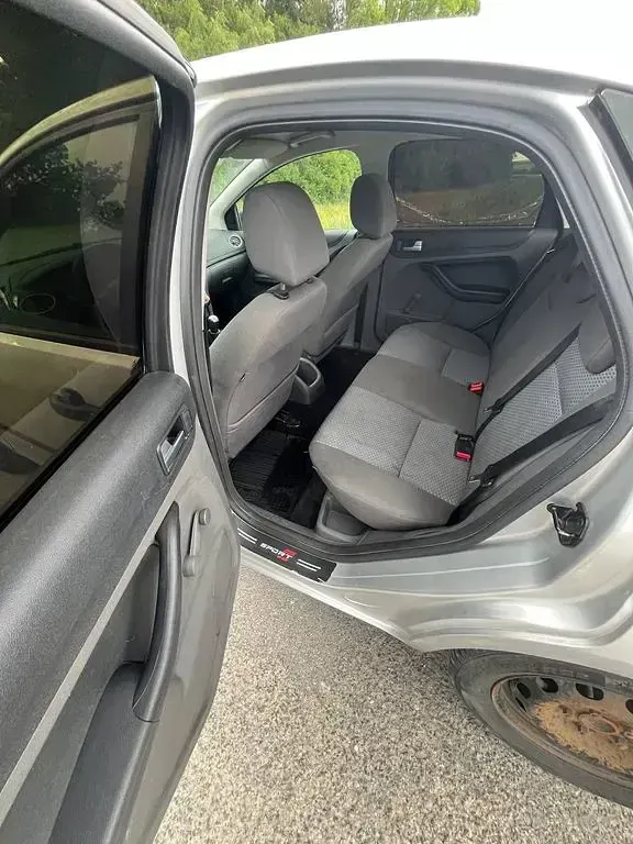 Gebraucht Ford Focus 116 PS (85 kW) 2006 Grau Limousine