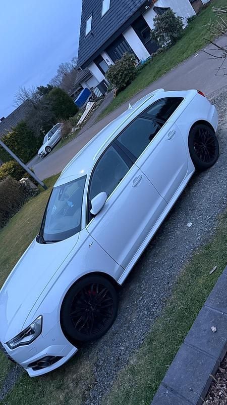 Gebraucht Audi A6 S-Line 204 PS (150 kW) 2014 Kombi