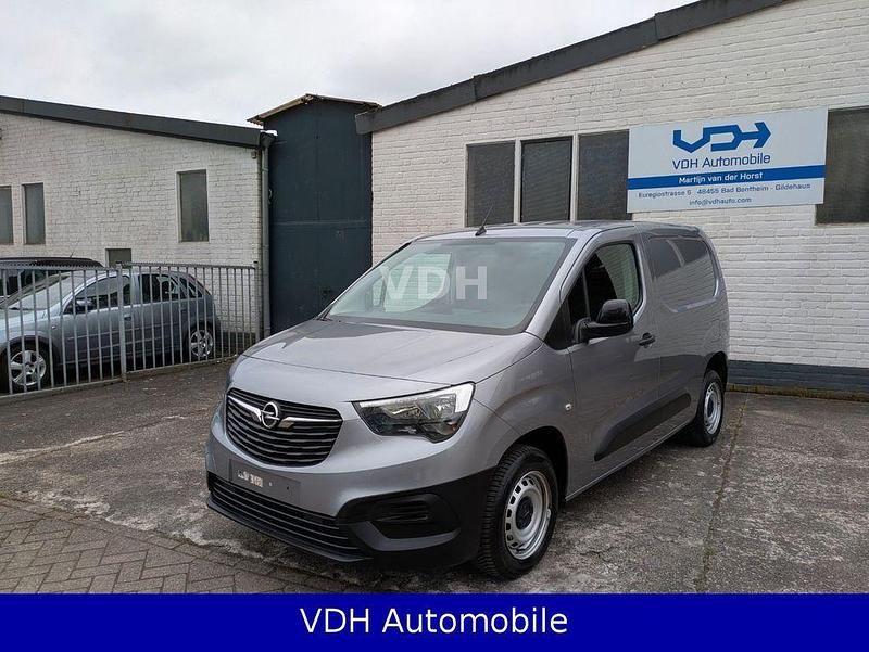 Gebraucht Opel Combo Edition 102 PS (75 kW) 2023 Grau Van / Kleinbus
