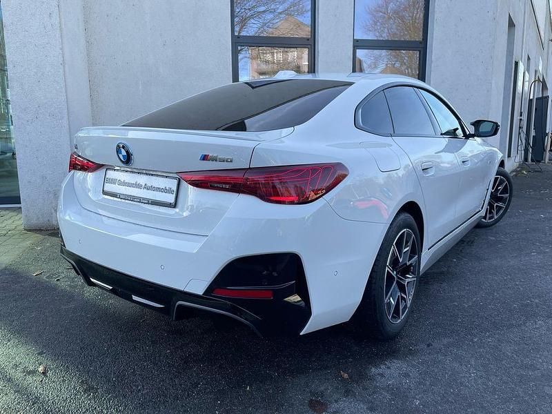 Gebraucht BMW i4 Performance 400 kW (544 PS) 2025 Alpinweiss Limousine