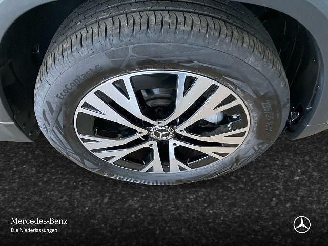 Gebraucht Mercedes GLA180 Advanced 136 PS (100 kW) 2025 Grau SUV