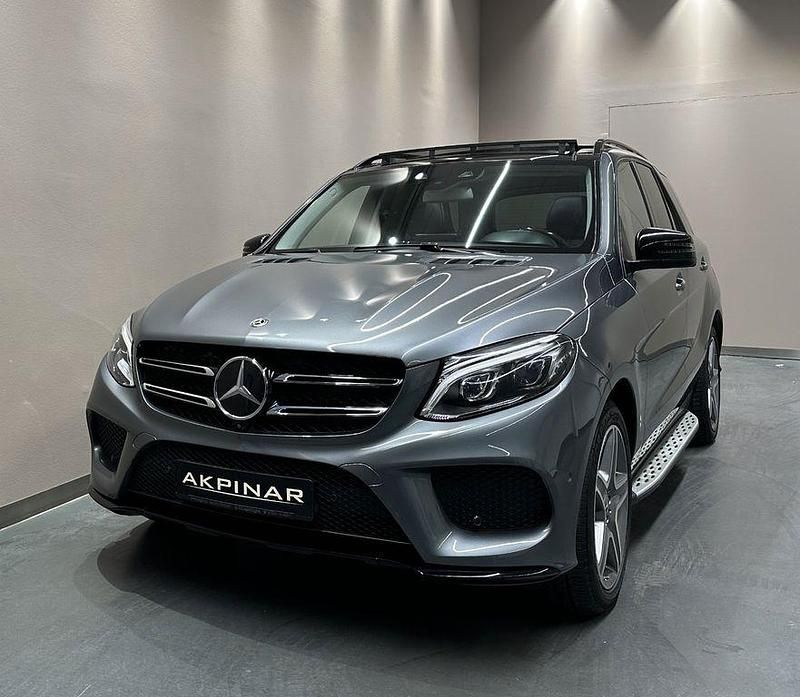 Gebraucht Mercedes GLE500 AMG line 455 PS (334 kW) 2017 Selenitgrau SUV