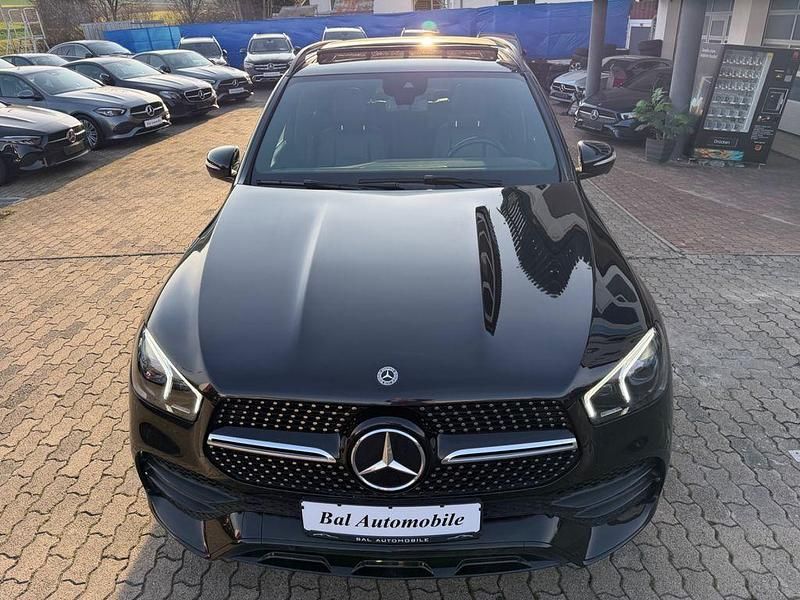 Gebraucht Mercedes GLE300 AMG 245 PS (180 kW) 2021 Schwarz SUV