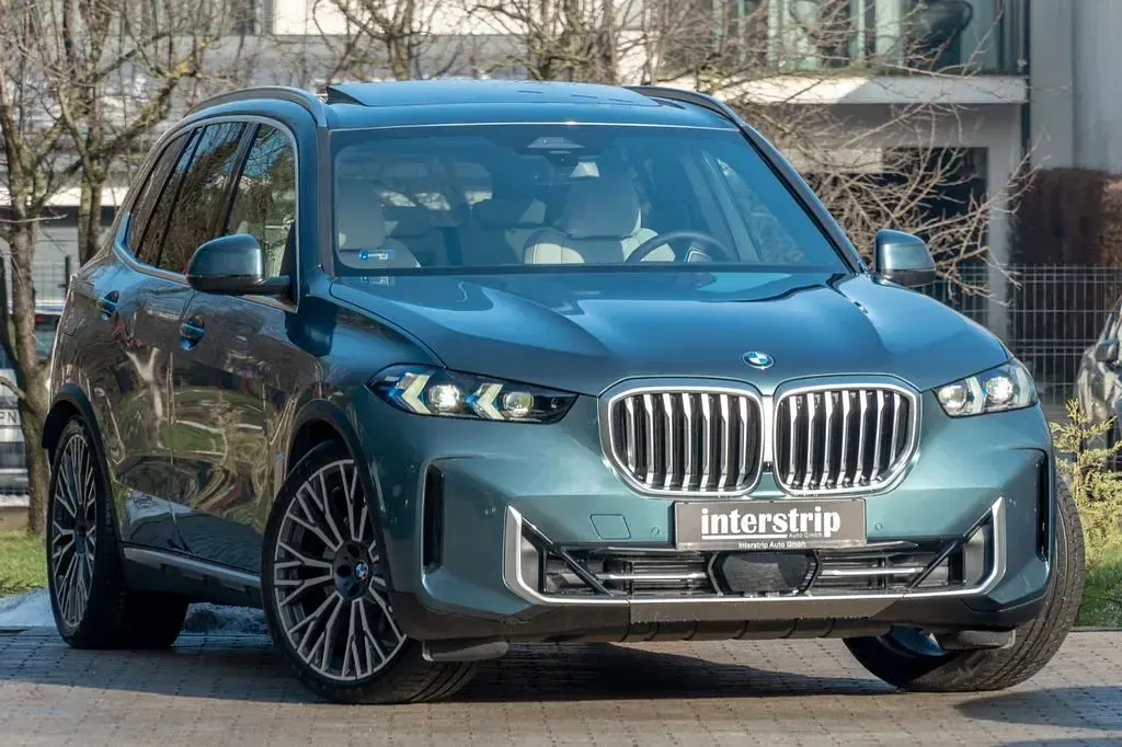 Gebraucht BMW X5 Sport Line 298 PS (219 kW) 2026 Blau SUV
