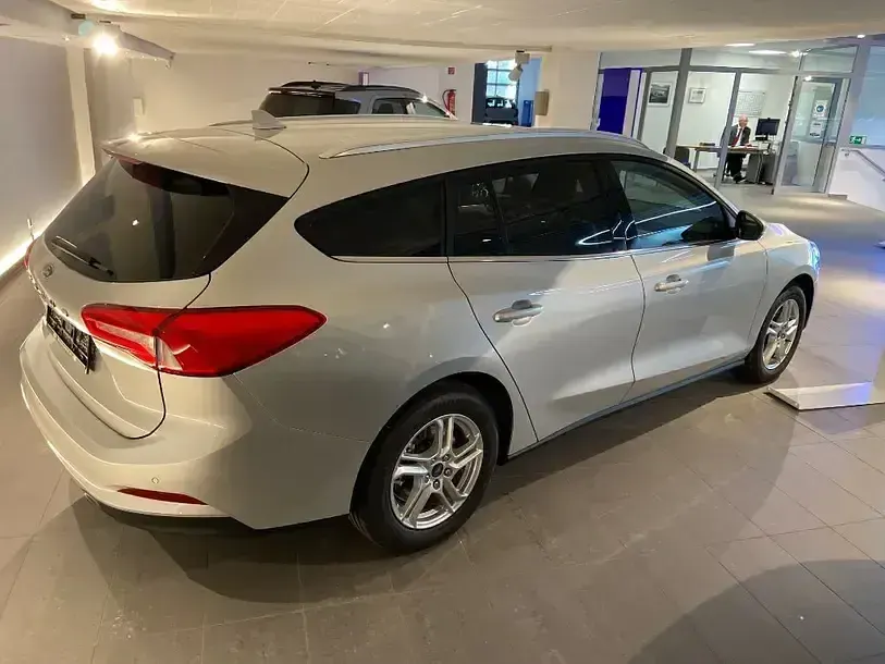 Gebraucht Ford Focus 123 PS (90 kW) 2021 Silber Kombi