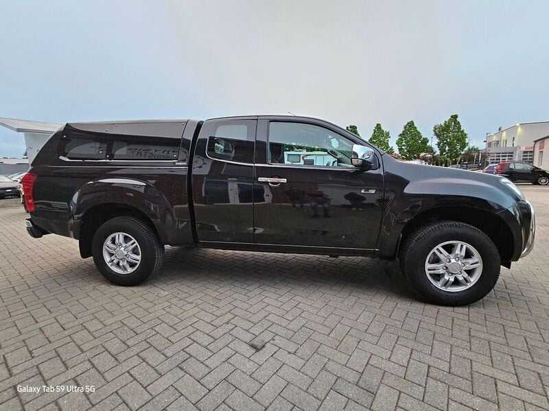 Schwarz Gebraucht 2013 Isuzu D-Max Abholung | 16.598 € (Superpreis) - Bild 1/4