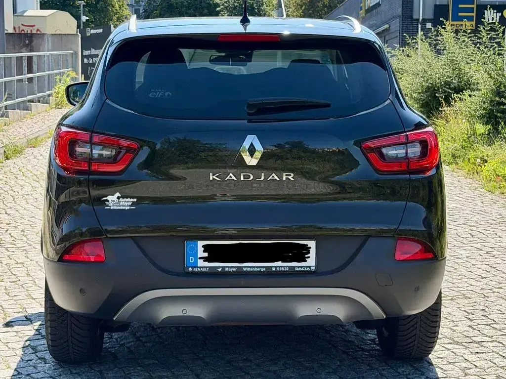 Gebraucht Renault Kadjar XMOD 131 PS (96 kW) 2016 Schwarz SUV