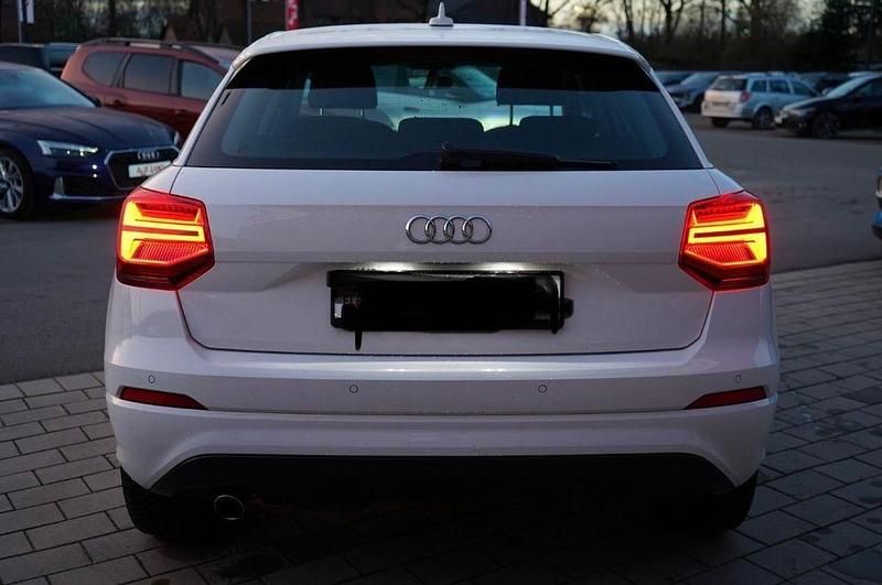 Gebraucht Audi Q2 Design 116 PS (85 kW) 2018 Weiß SUV