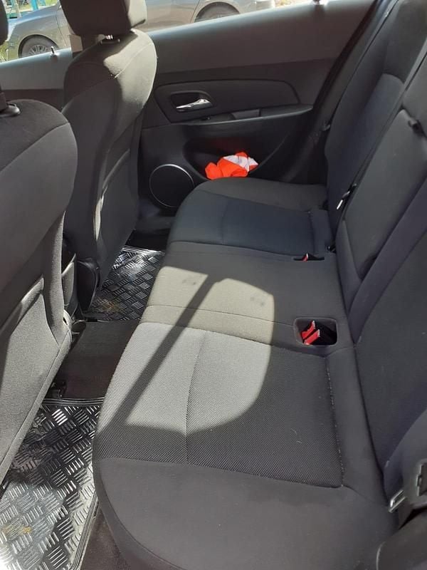 Gebraucht Chevrolet Cruze 124 PS (91 kW) 2012 Grau Limousine