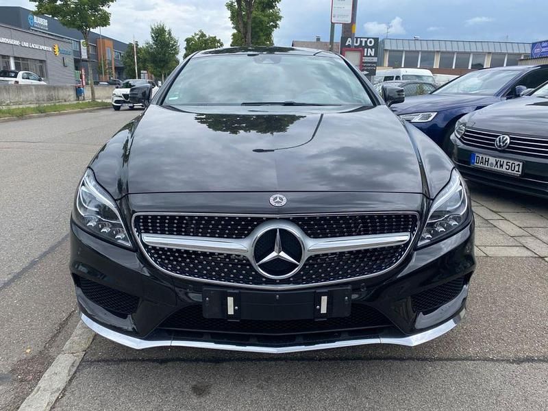 Schwarz Gebraucht 2015 Mercedes CLS400 Shooting Brake AMG Kombi | 26.900 € (Fairer Preis) - Bild 1/4