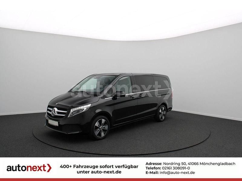Schwarz Gebraucht 2020 Mercedes V250 Avantgarde Edition Van / Kleinbus | 45.990 € (Fairer Preis) - Bild 1/3