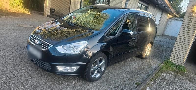 Gebraucht Ford Galaxy 163 PS (119 kW) 2011 Schwarz Van / Kleinbus