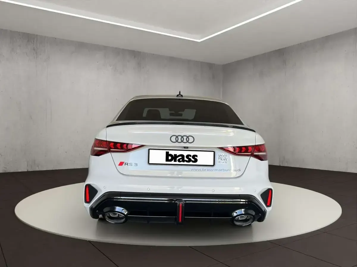 Gebraucht Audi RS3 Comfort 400 PS (294 kW) 2026 Individuallackierungen audi ex Limousine