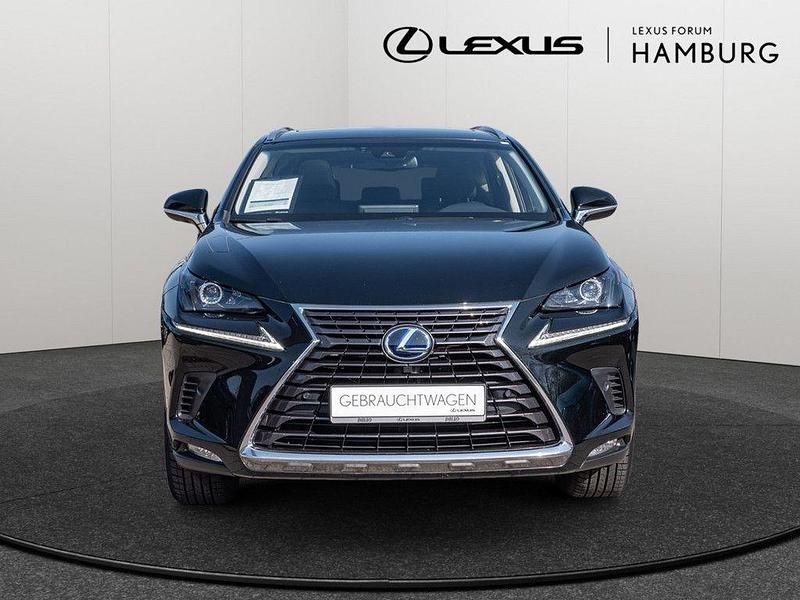 Gebraucht Lexus NX300h E-FOUR 197 PS (144 kW) 2018 Schwarz SUV