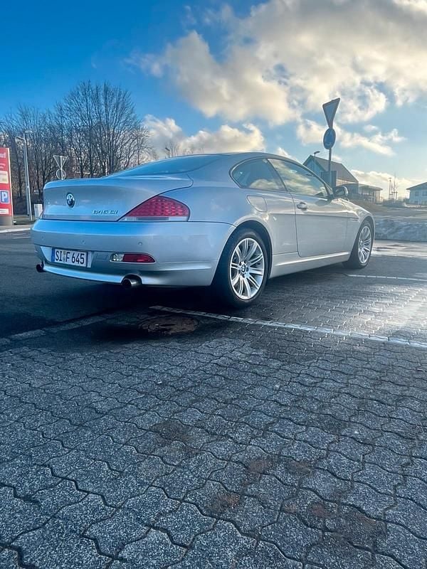 Gebraucht BMW 645 333 PS (244 kW) 2004 Silber Coupé