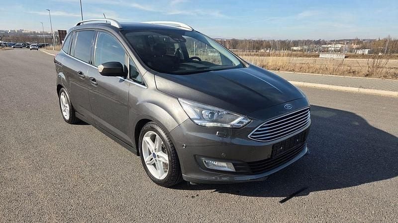 Gebraucht Ford C-MAX Titanium 125 PS (91 kW) 2018 Van / Kleinbus