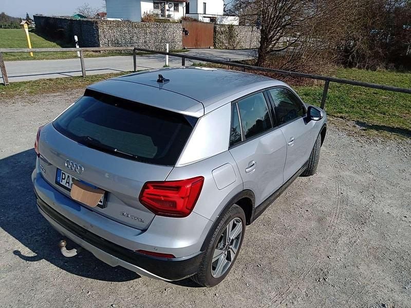 Gebraucht Audi Q2 Design 150 PS (110 kW) 2020 Grau SUV