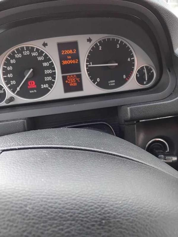 Gebraucht 2006 Mercedes B200 Van / Kleinbus | 2.800 € - Bild 1/4