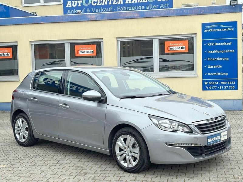Gebraucht Peugeot 308 Active 131 PS (96 kW) 2016 Grau Limousine