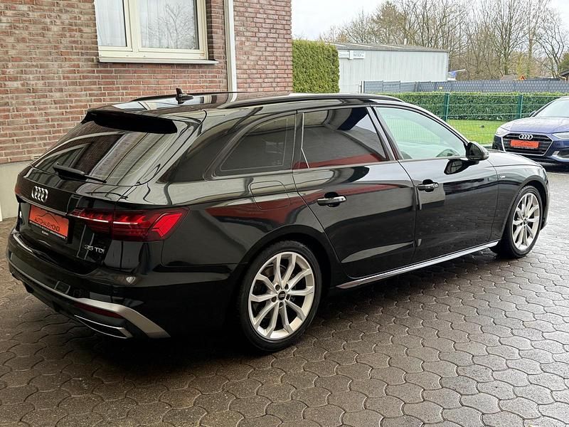 Gebraucht Audi A4 S-Line 163 PS (119 kW) 2023 Schwarz Kombi