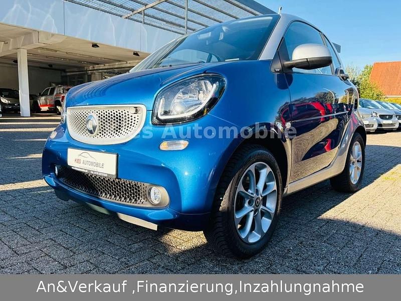 Blau Gebraucht 2015 Smart ForTwo Coupé Prime Kleinwagen | 13.970 € (Fairer Preis) - Bild 1/4