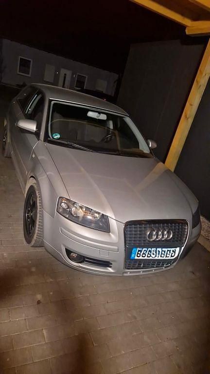 Gebraucht Audi A3 Attraction 102 PS (75 kW) 2006 Silber Kleinwagen