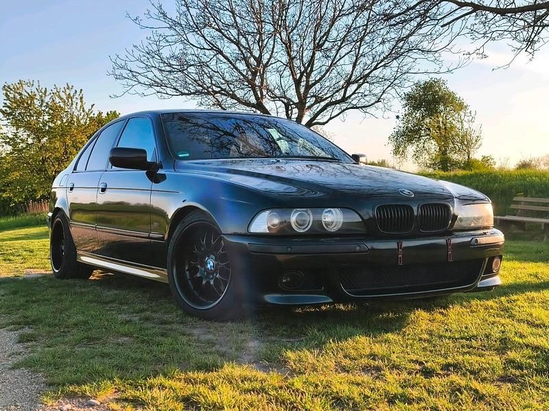 Second-hand BMW 525 193 CP (141 kW) 2003 Berlinǎ