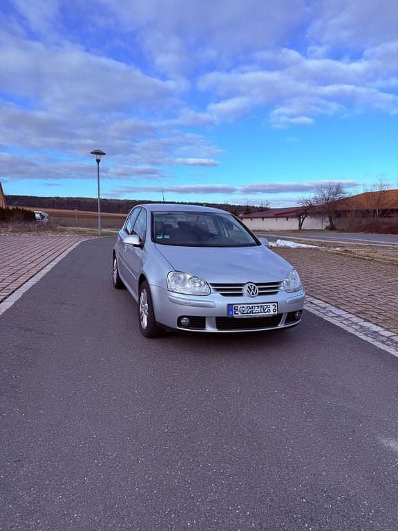 Gebraucht VW Golf IV Comfortline 116 PS (85 kW) 2006 Silber Limousine