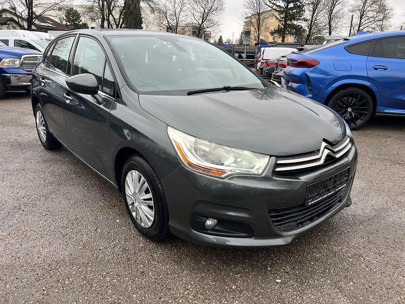 Gebraucht Citroën C4 Tendance 92 PS (67 kW) 2013 Grau Kleinwagen