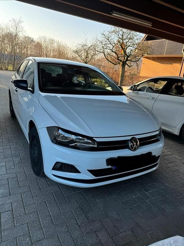 Gebraucht VW Polo 2018 Weiß Kleinwagen