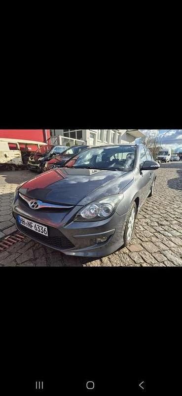 Gebraucht 2011 Hyundai i30 Edition+ Limousine | 4.490 € (Fairer Preis) - Bild 1/4