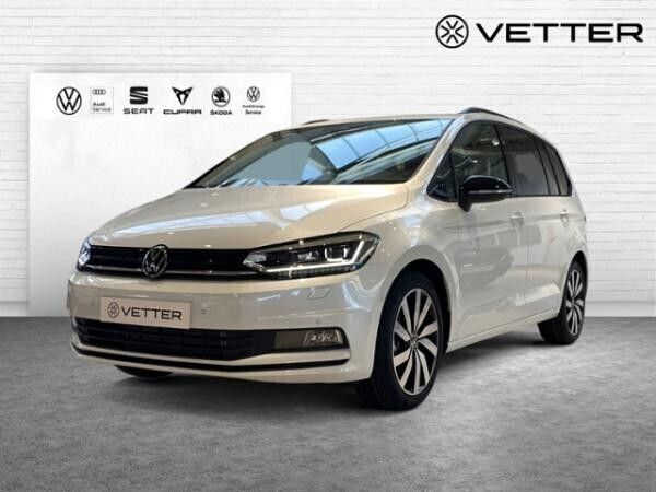 Weiß (weiß (oryxweiß perlmutteffekt)) Neu 2025 VW Touran Highline Van / Kleinbus | 50.448 € - Bild 1/4