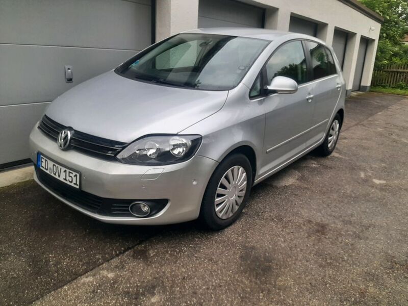 Silber Gebraucht 2010 VW Golf Plus Team Van / Kleinbus | 4.990 € (Guter Preis) - Bild 1/4