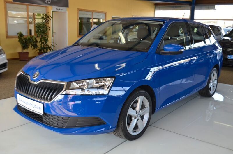 Blau Gebraucht 2022 Skoda Fabia Active Kombi | 15.880 € (Fairer Preis) - Bild 1/4