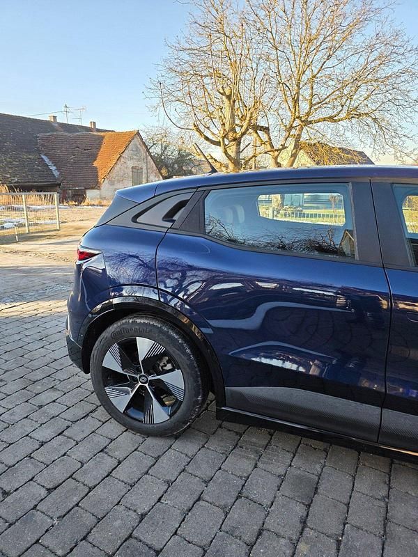 Gebraucht Renault Megane E-Tech Evolution 161 kW (220 PS) 2022 Blau Coupé