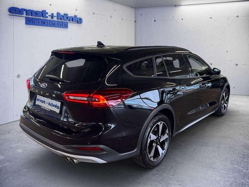 Gebraucht Ford Focus Active X 155 PS (114 kW) 2025 Schwarz Limousine