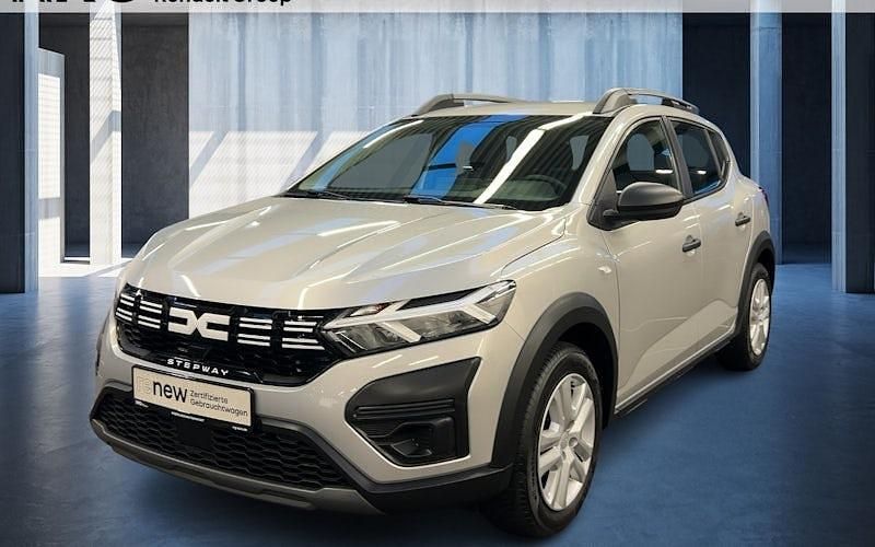 Gebraucht Dacia Sandero Essentiel 101 PS (74 kW) 2024 Grau Limousine