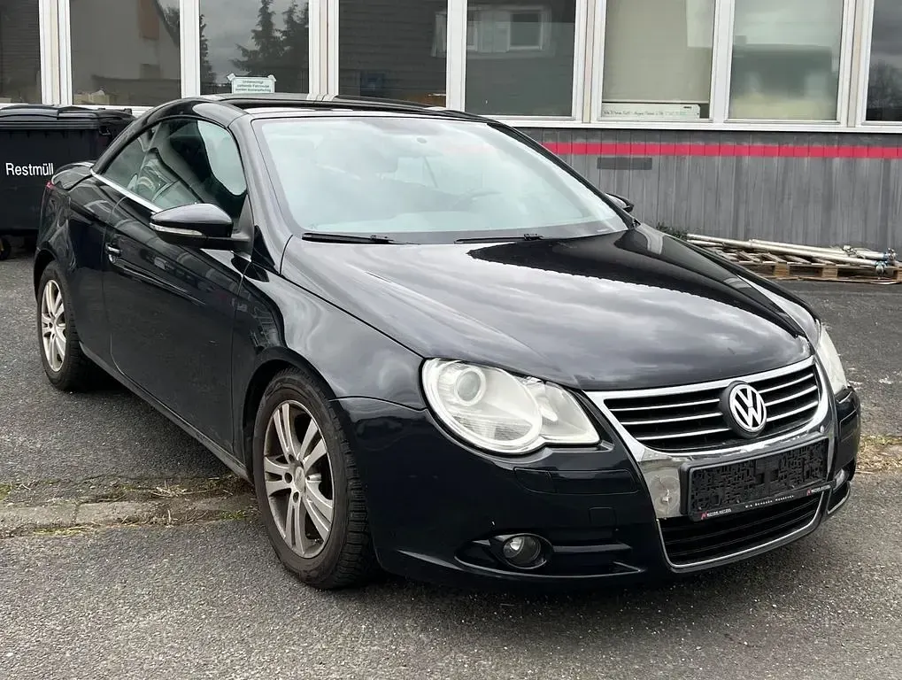 Usata VW Eos Edition 122 CV (89 kW) 2009 Nero Cabrio