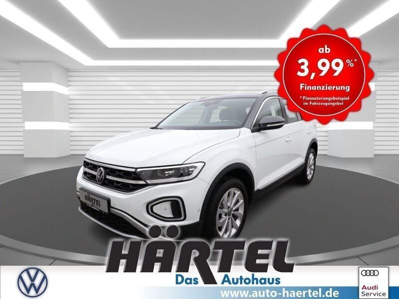 Pure white, solid Gebraucht 2023 VW T-Roc Style SUV | 29.700 € (Fairer Preis) - Bild 1/4